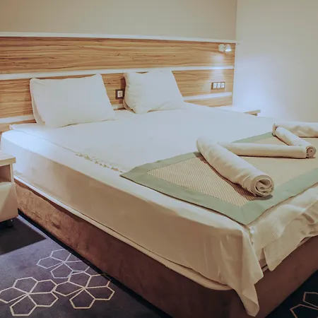 Pirlanta Butik 3* Çeşme