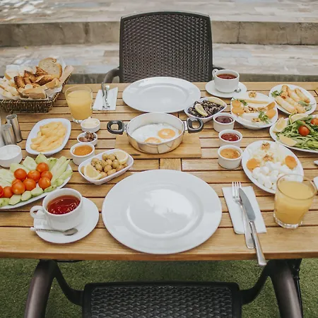 Pirlanta Butik 3* Çeşme