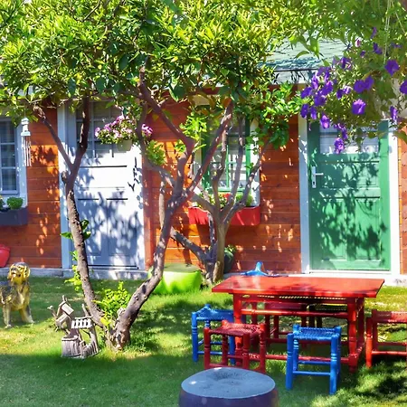 Pirlanta Butik Çeşme