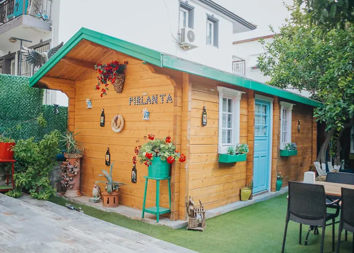 Pirlanta Butik Çeşme