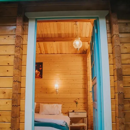 Pirlanta Butik Çeşme