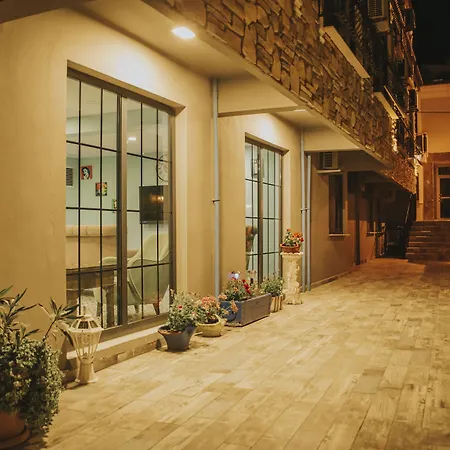 Pirlanta Butik Çeşme